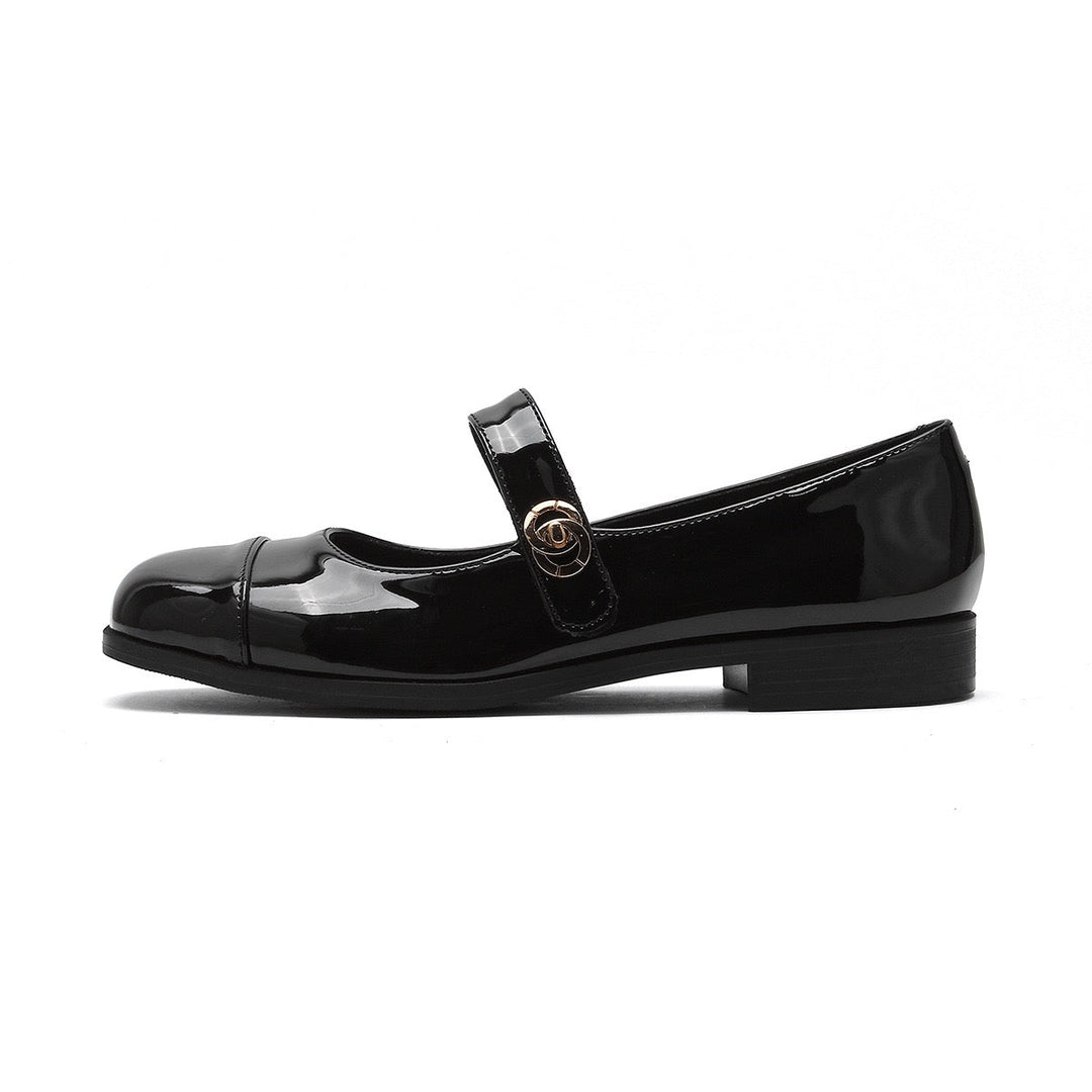 Healthy foot choice: Women's Mary Jane flats with wide toe box & arch support for all-day comfort.