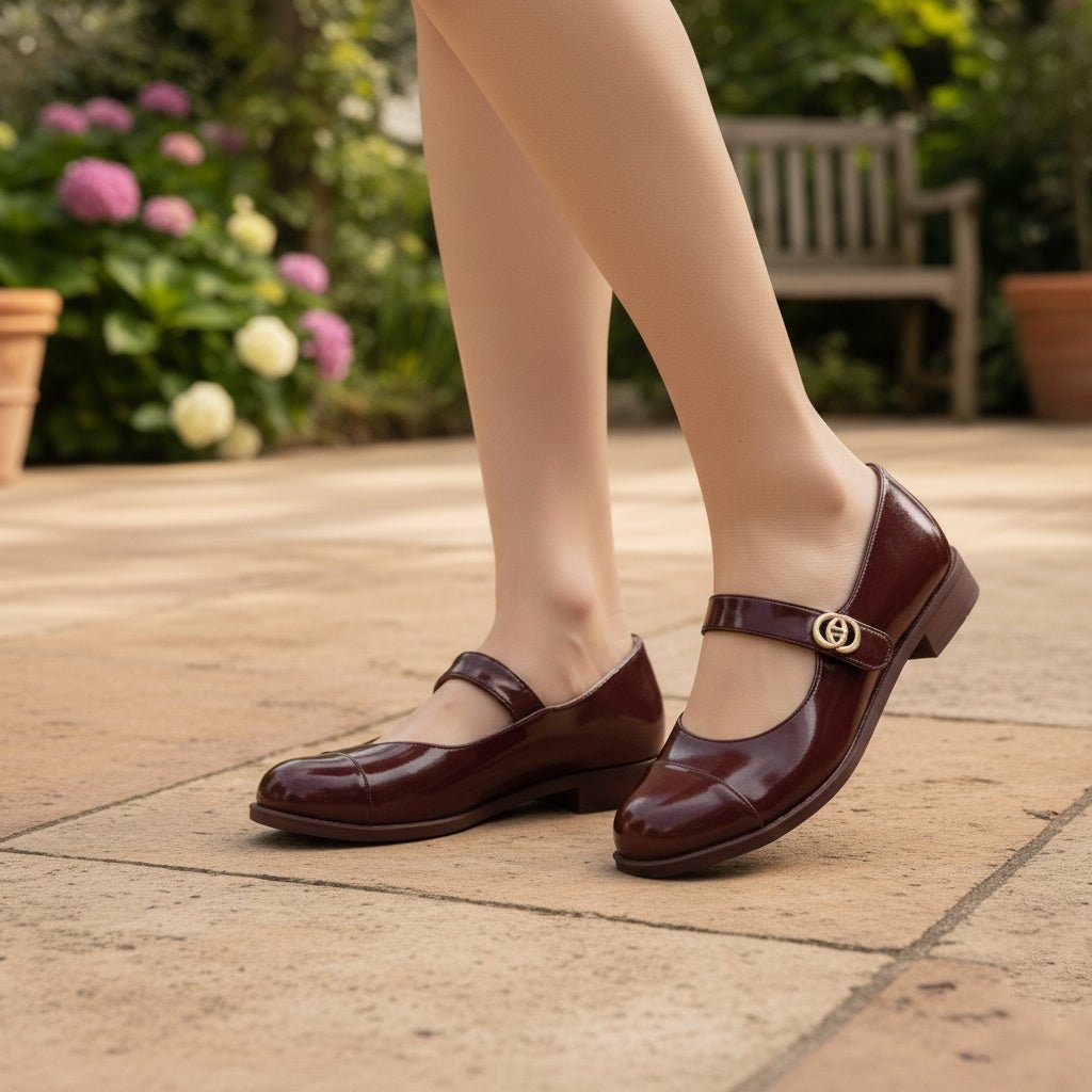 Stylish women's Mary Jane flats: wide toe box, arch support. Great for dressy or casual occasions.