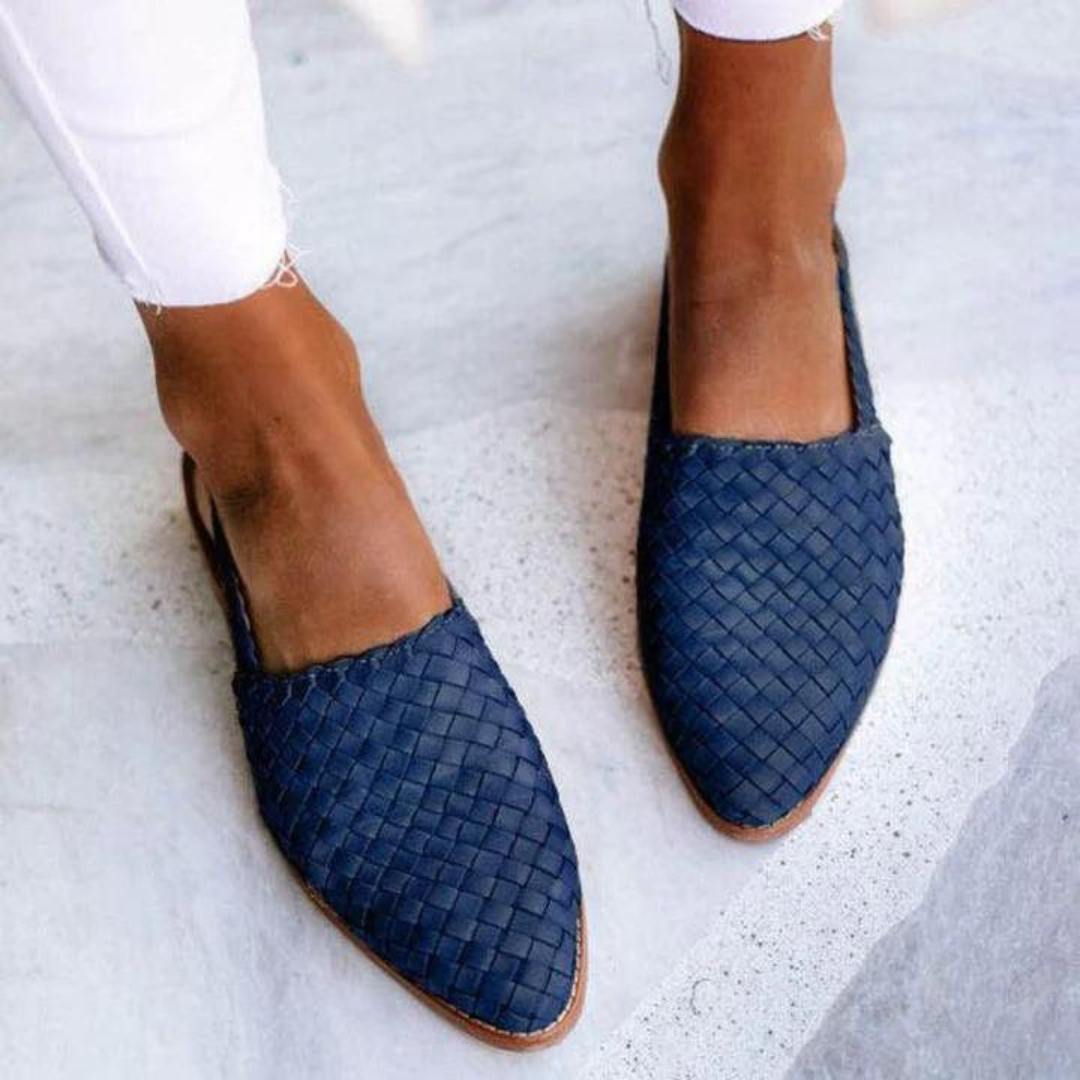 Stylish women's woven ballet flats, designed for breathable comfort, a perfect elegant choice for summer and casual wear.